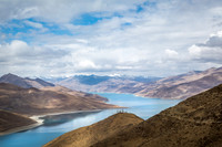 yamdrok yumtso lake, tibet
