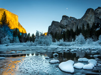 moon rise, yosemite national park